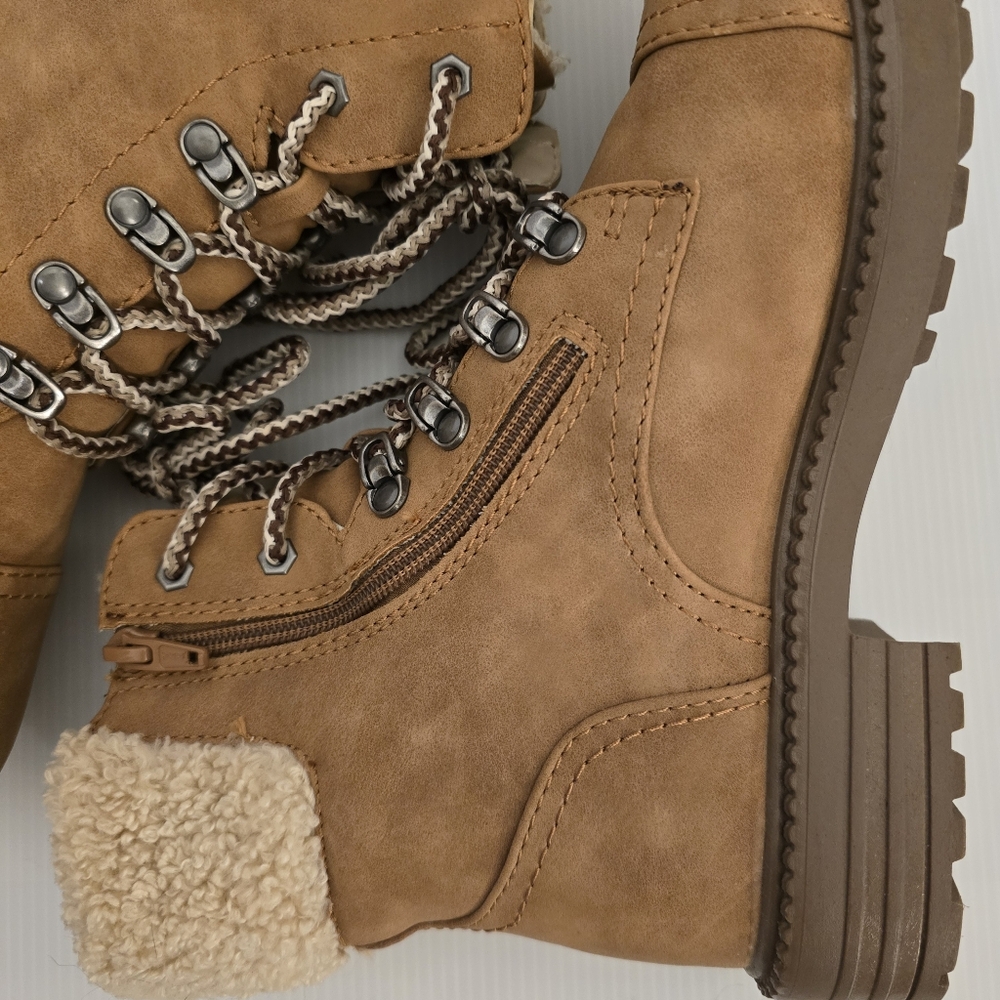 REPORT Camel Brown Combat Boot Faux Fur Detail Lace Up & Zipper Closure Size 9.5 - Picture 6 of 17
